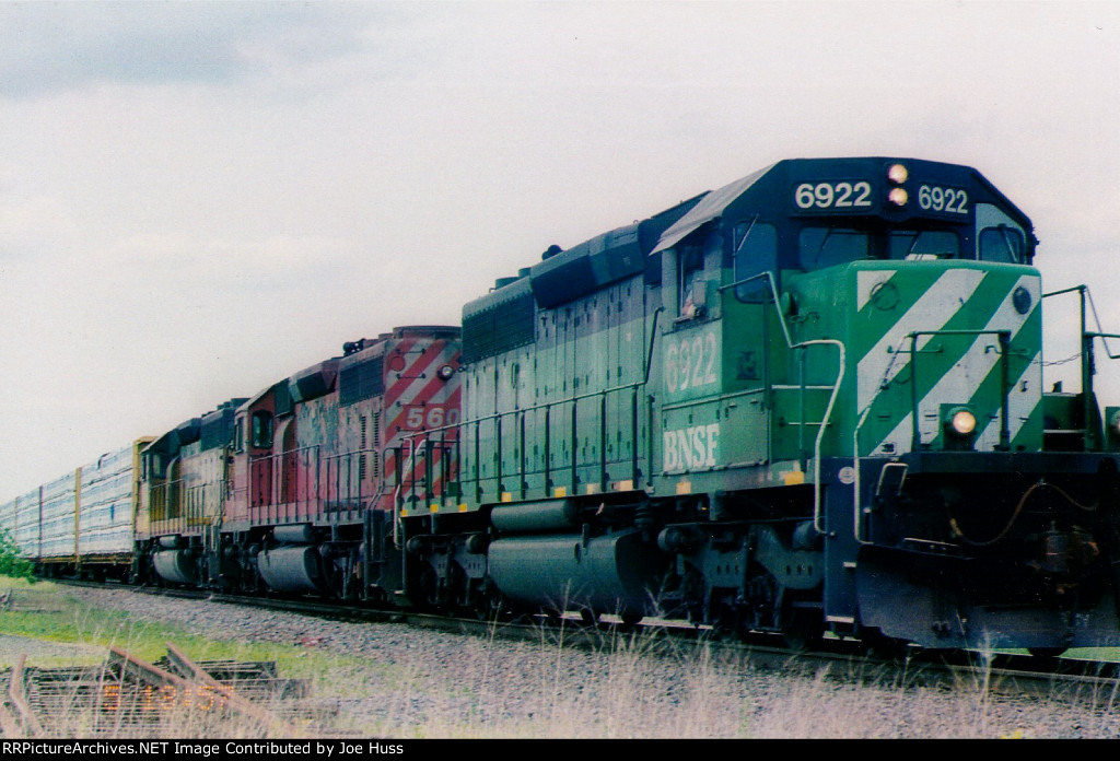 BNSF 6922 East